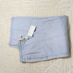 Women's Kancan wide leg jeans. New w/ tag. Sz 5/26.